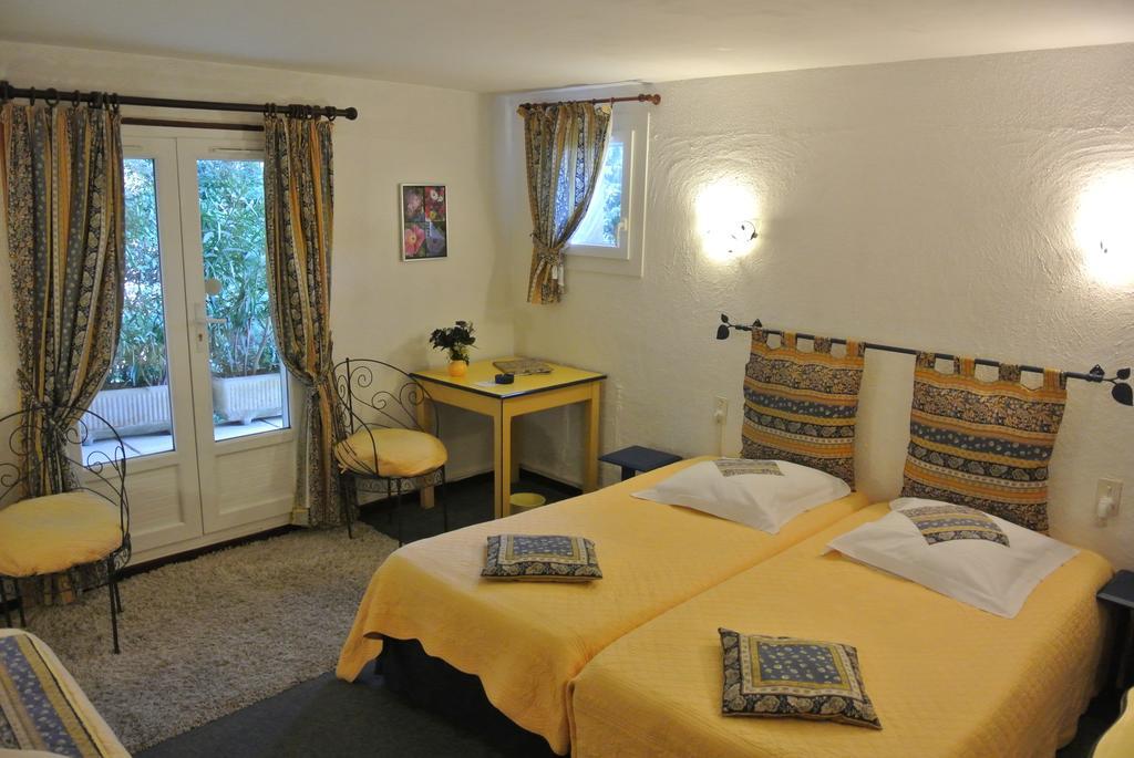 Bed and Breakfast La Vieille Bastide Flayosc Экстерьер фото