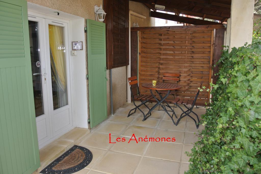 Bed and Breakfast La Vieille Bastide Flayosc Экстерьер фото