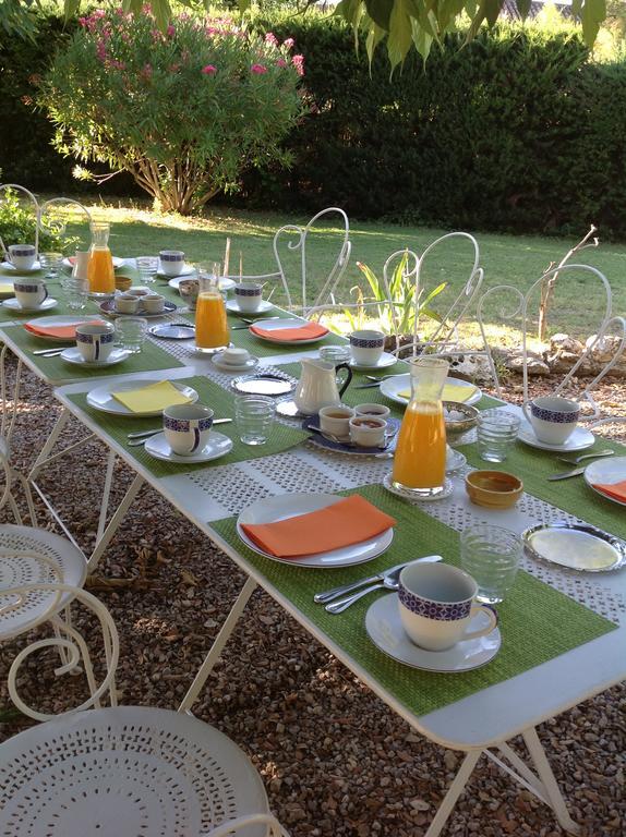 Bed and Breakfast La Vieille Bastide Flayosc Экстерьер фото