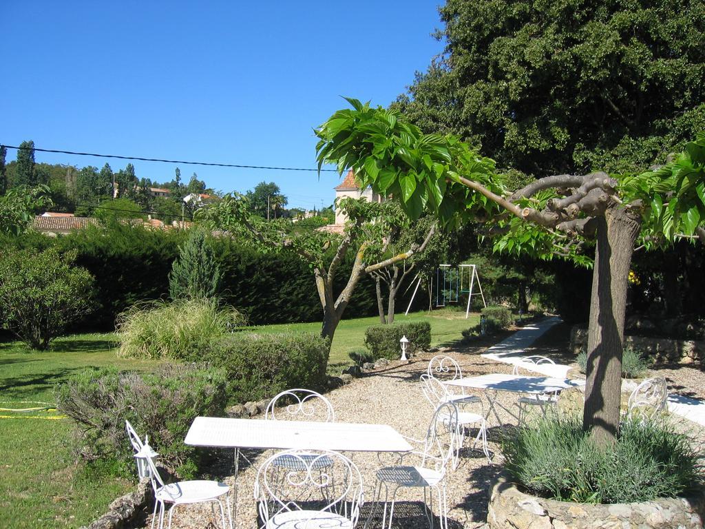 Bed and Breakfast La Vieille Bastide Flayosc Экстерьер фото