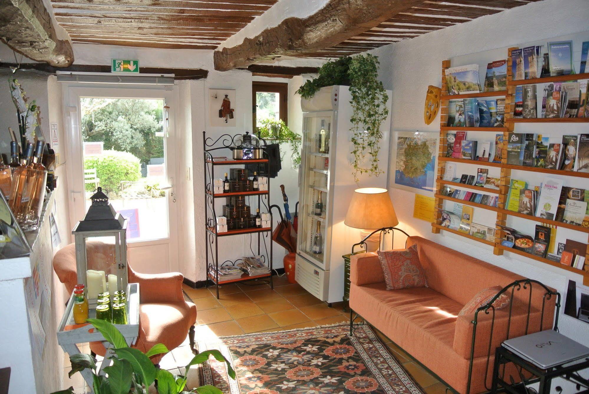 Bed and Breakfast La Vieille Bastide Flayosc Экстерьер фото